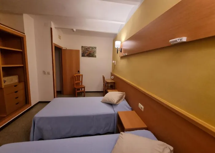El Ciervo 4*